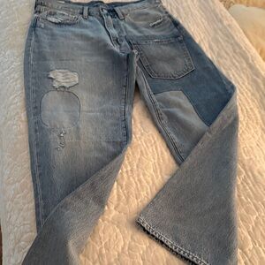 Levi's Classic Light Blue Jeans 32